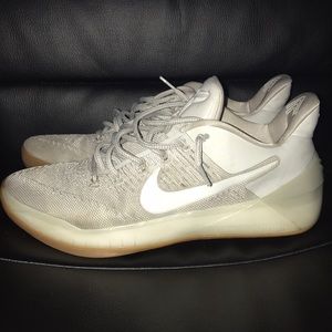 Kobe AD Light Bone White/Gum